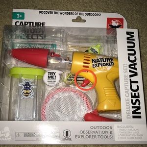 Nature Explorer deluxe capture set!